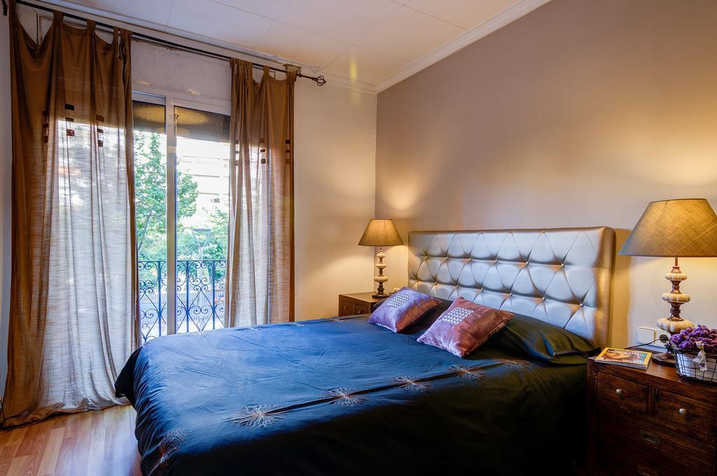 Valencia Suite Archsenseapartments برشلونة المظهر الخارجي الصورة